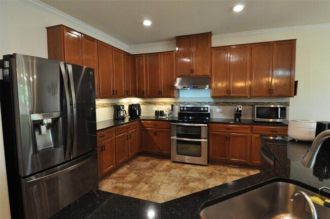 Foto del edificio - 12400 Knowell Dr
