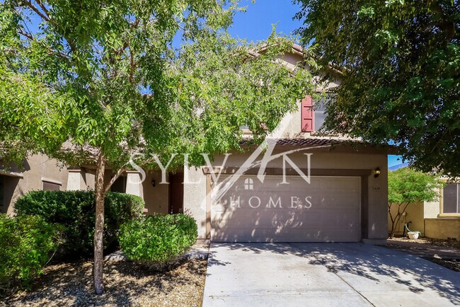 Building Photo - This charming cozy home.