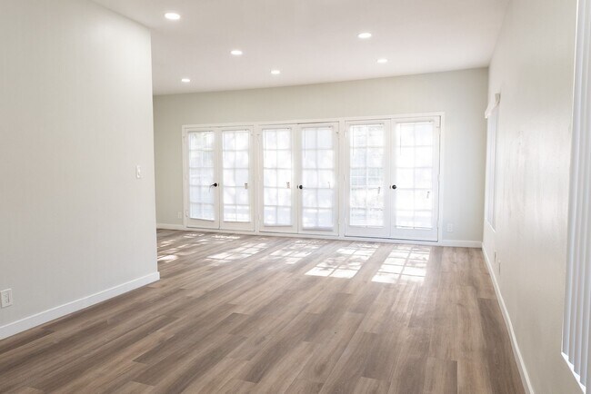 Foto del interior - 1620 South Bentley Ave