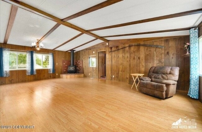 Building Photo - Rare Find! Spacious East Anchorage Home wi...