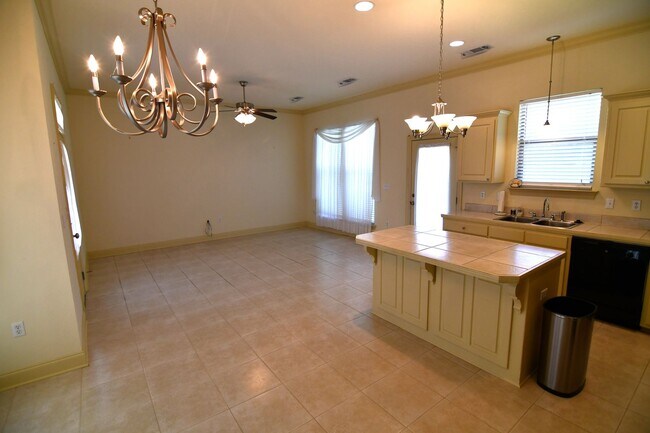 Building Photo - Zachary School District! Premium 3 bedroom...