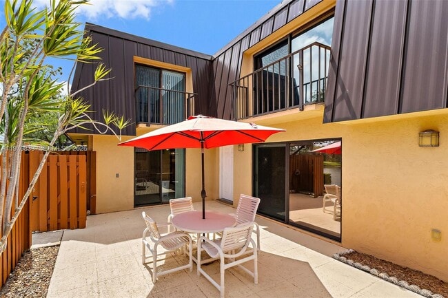 Building Photo - 5830 SE Windsong Ln