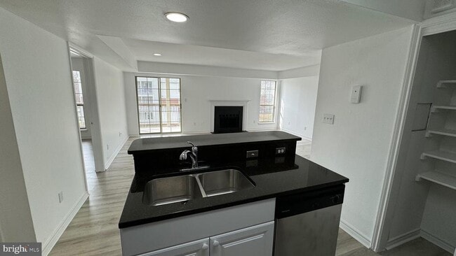 Foto del edificio - 12151 Penderview Ln