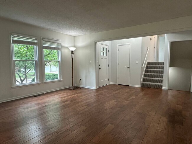 Foto del edificio - 7753 W 154th Terrace
