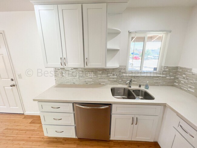 Building Photo - Newly Renovated Single-Family Livermore Home