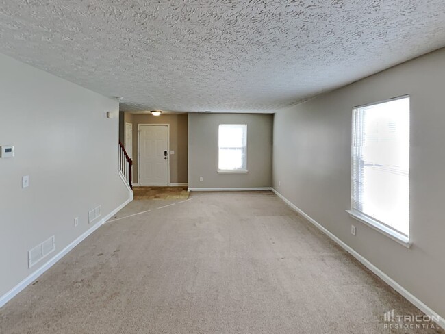 Foto del edificio - 4586 Darrowby Dr