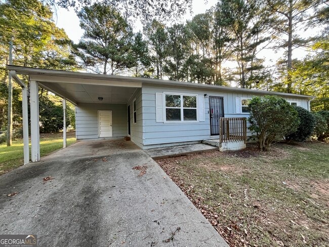Foto del edificio - 6107 Shadow Glen Ct SW