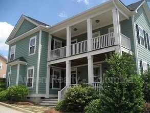 Building Photo - 100 Taylors Hill Dr