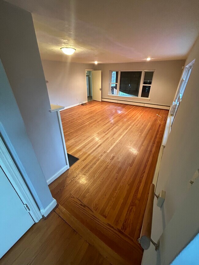 Foto del edificio - 3208 Clearview Dr