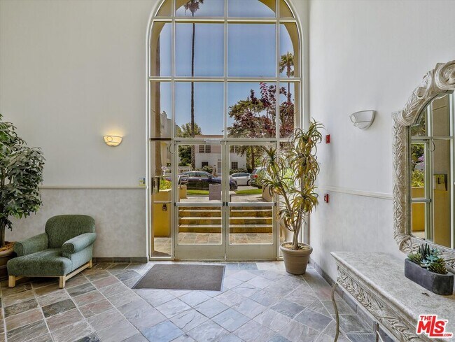 Foto del edificio - 937 12th St