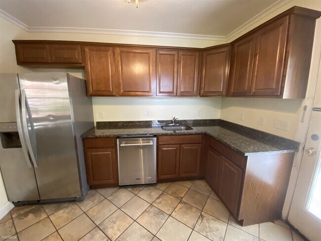 Foto del edificio - 4 br, 2 bath House - 414 S 1st St