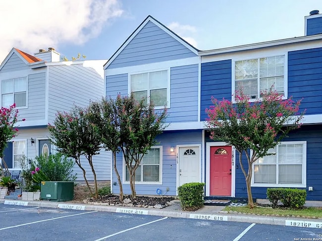 Photo - 1815 Gary's Park St Townhome