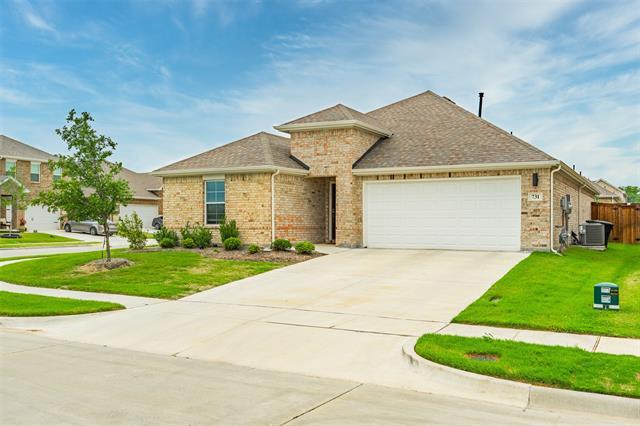 Foto del edificio - 731 Lauren Grove Ln
