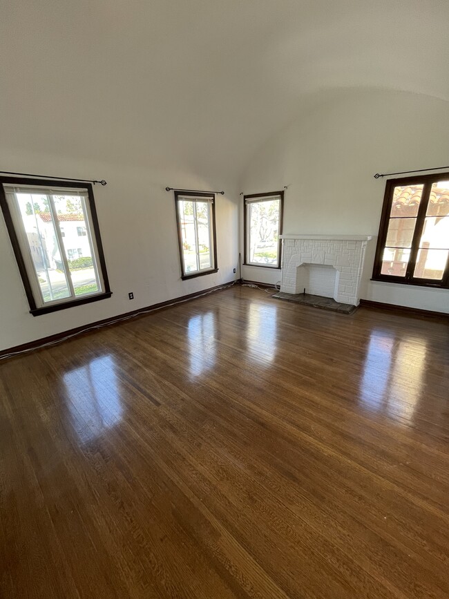 Foto del edificio - 4306 8th Ave