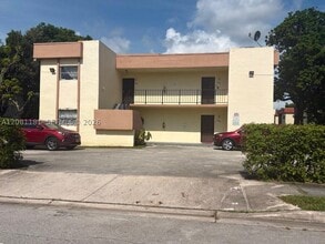 Building Photo - 14002 NE 2nd Ct