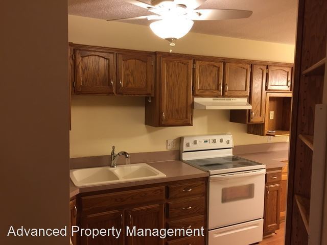 Foto del edificio - 4 br, 3 bath House - 813 Gillespie