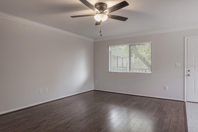 Foto del edificio - 11802 Raintree Lake Ln