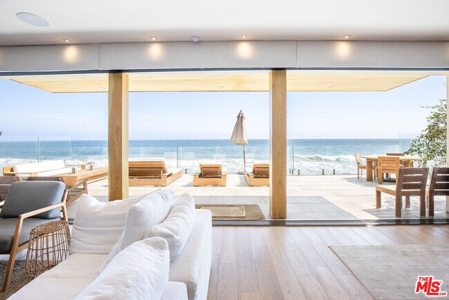 Foto del edificio - 21516 Pacific Coast Hwy