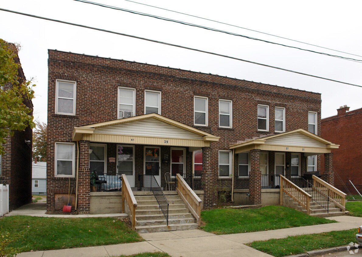 Building Photo - 35-41 E Markison Ave