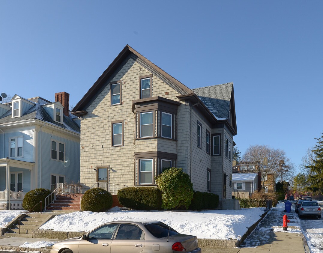 51 S 6th St, New Bedford, MA 02740 Rentals in New Bedford at 51 S 6th