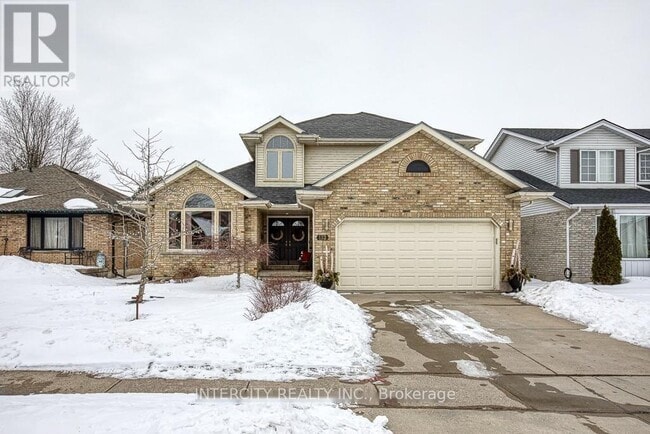 Building Photo - 132 John Davies Dr