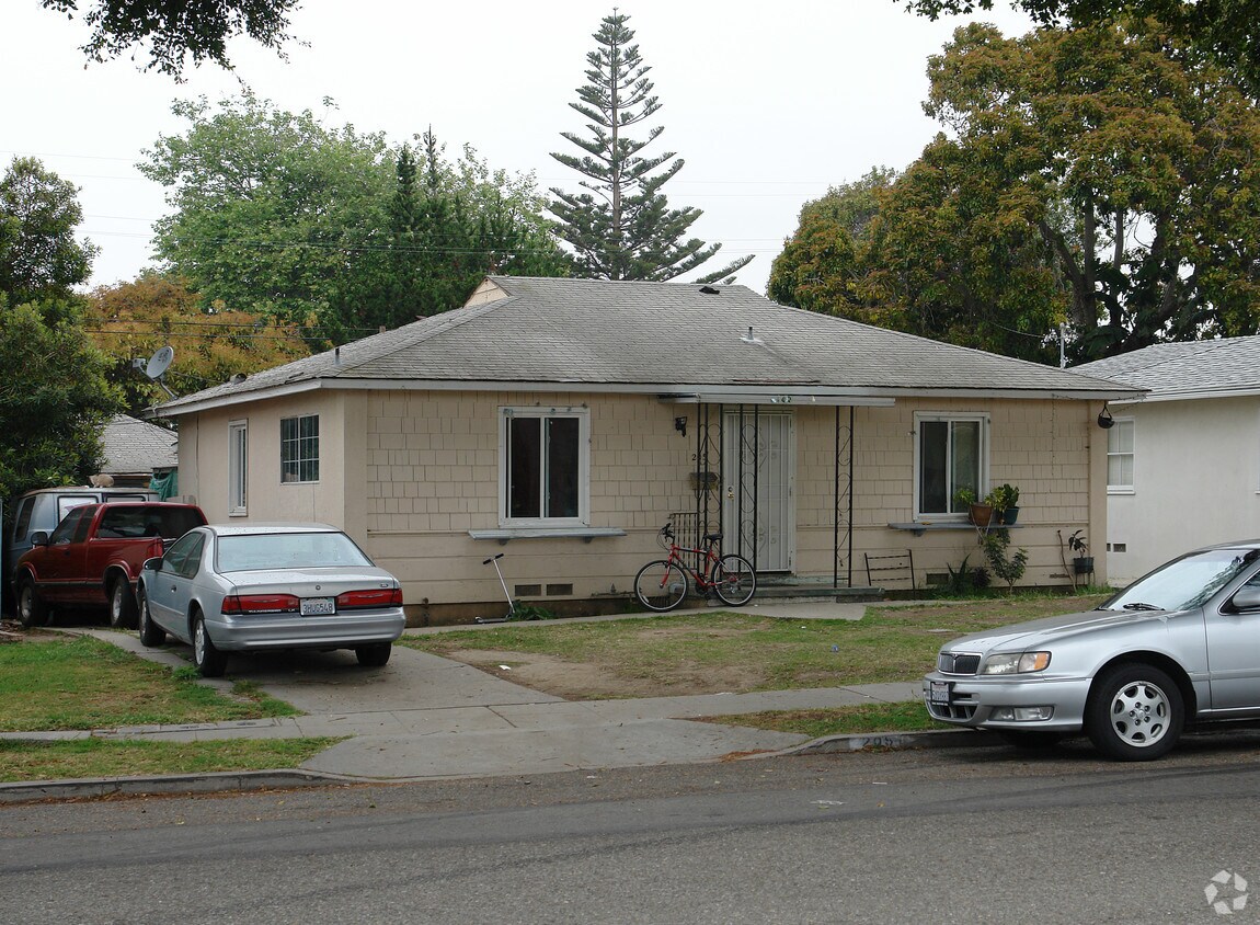 Foto principal - 205 S Jordan Ave