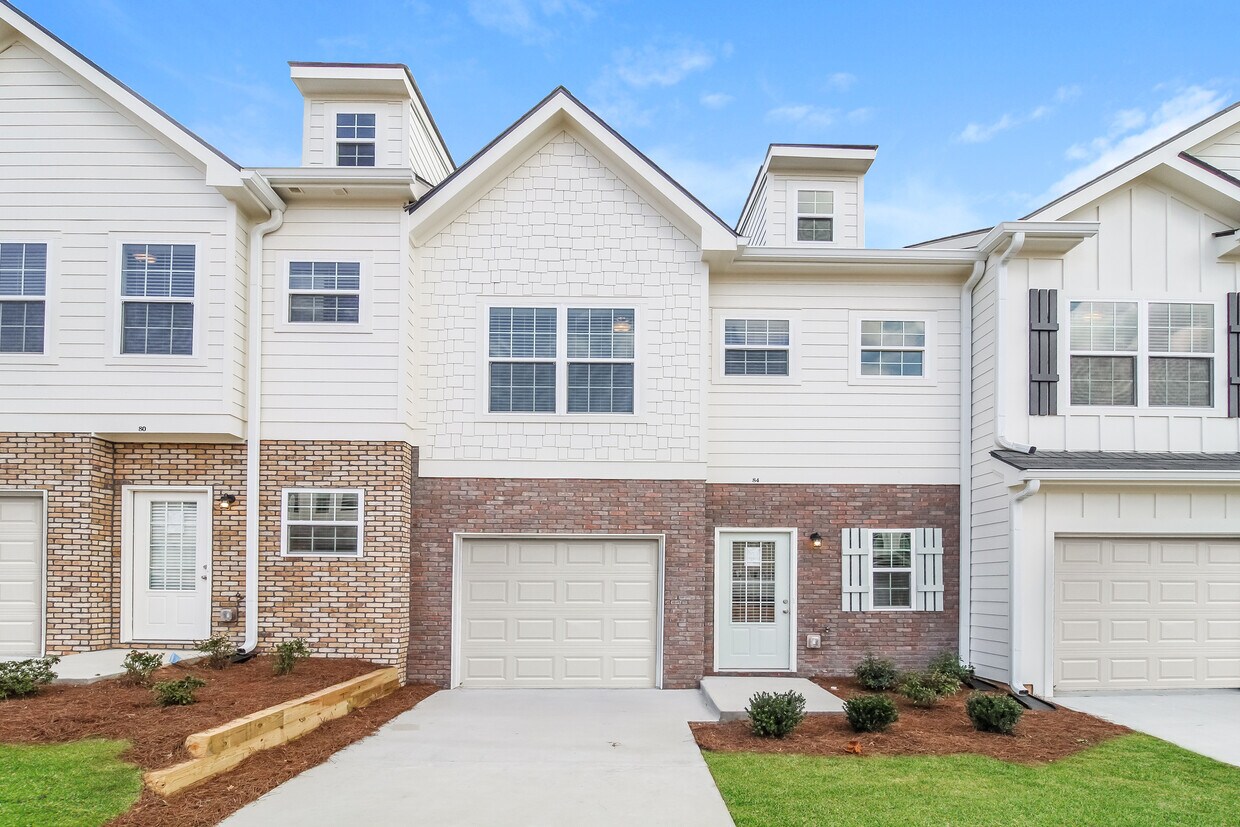 64 Riley Circle, Dawsonville, GA House Rental in Dawsonville, GA