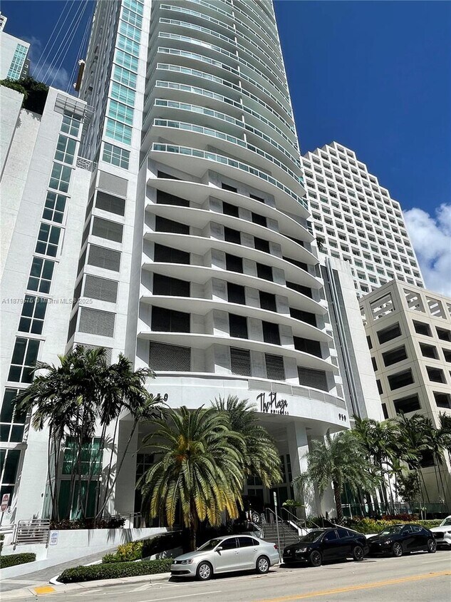 Foto principal - 950 Brickell Bay Dr