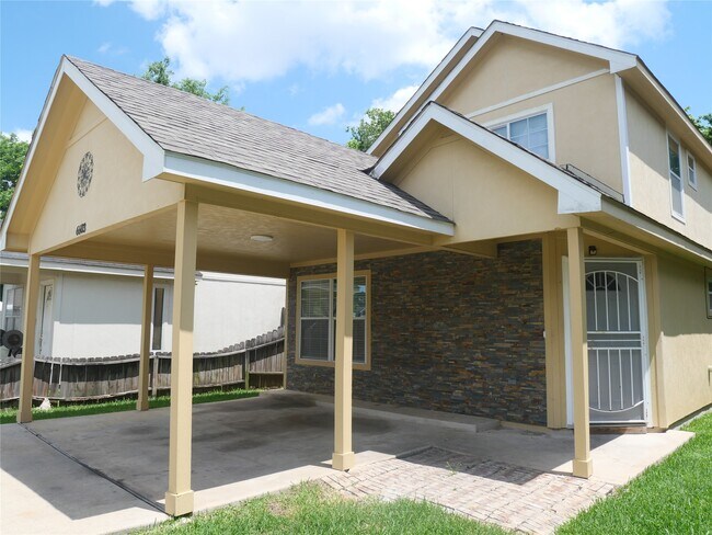 Building Photo - 6603 Schambray St
