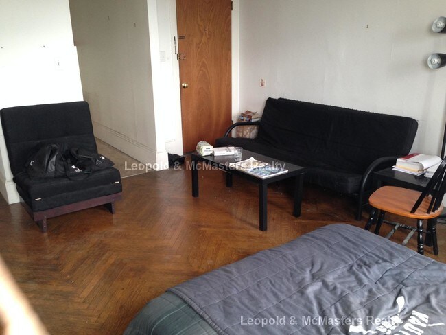 Foto del edificio - Studio on Mount Vernon St., NO FEE