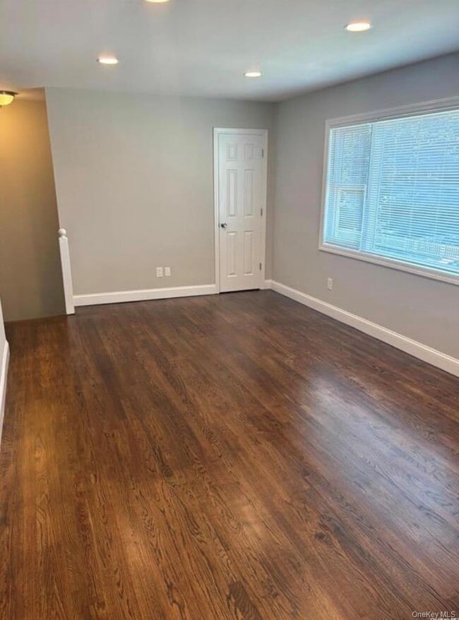 Building Photo - 30 Davison Ave