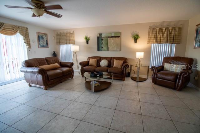 Foto del edificio - 2704 Prestwick Ln