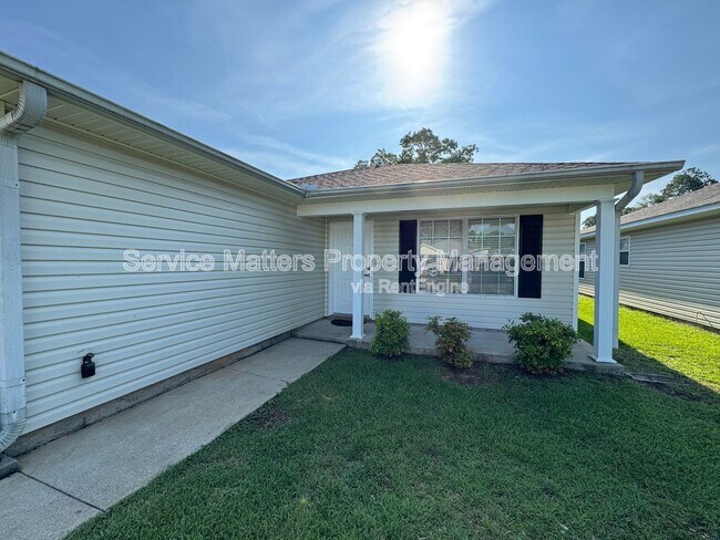 Foto del edificio - 10520 Wilderness Ln