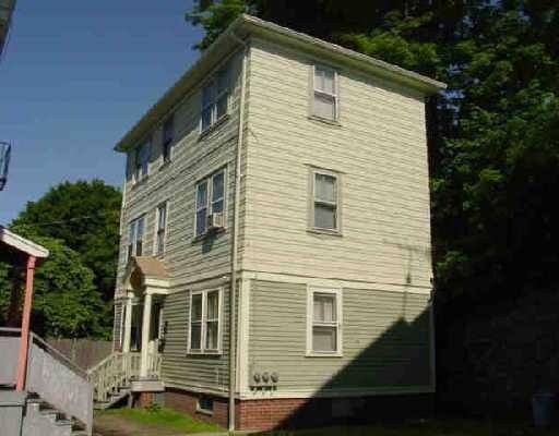 Building Photo - 79-81 Summit St