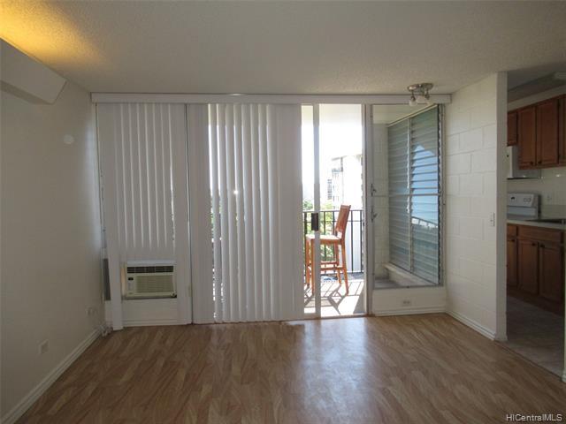 Building Photo - 1541 Dominis St
