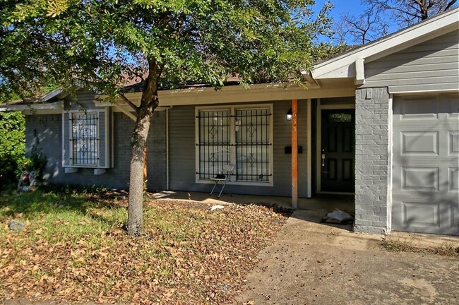 Foto del edificio - 1633 Oakland Blvd