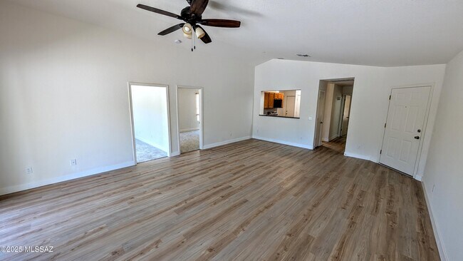 Foto del edificio - 13212 N Classic Overlook Ct
