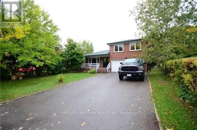 Photo principale - 55 Waddington Crescent