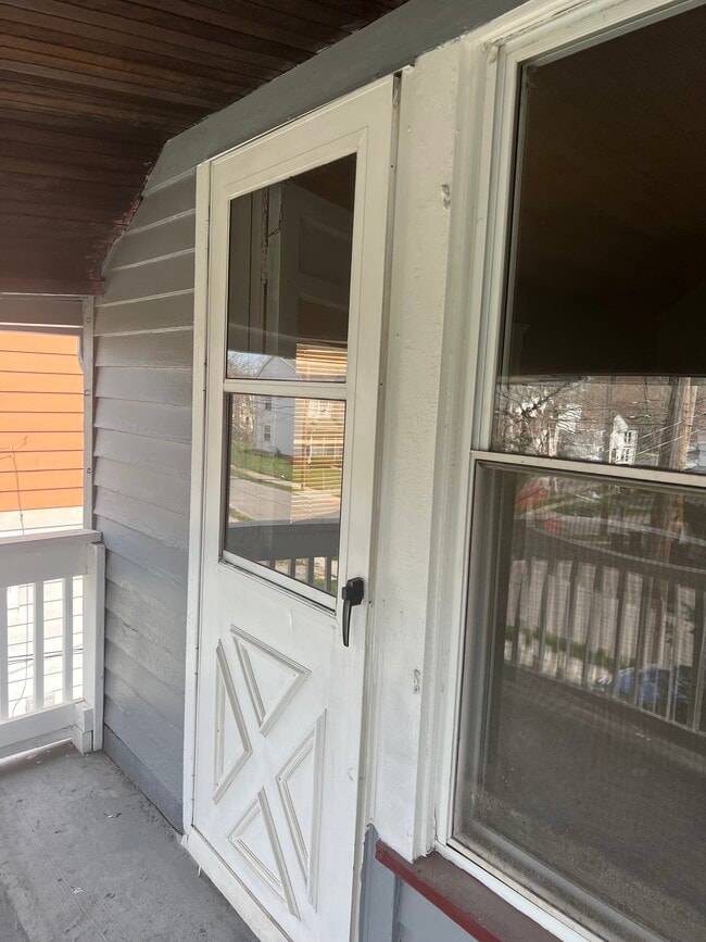 Porch Door (Up) - 4239 E 96th St