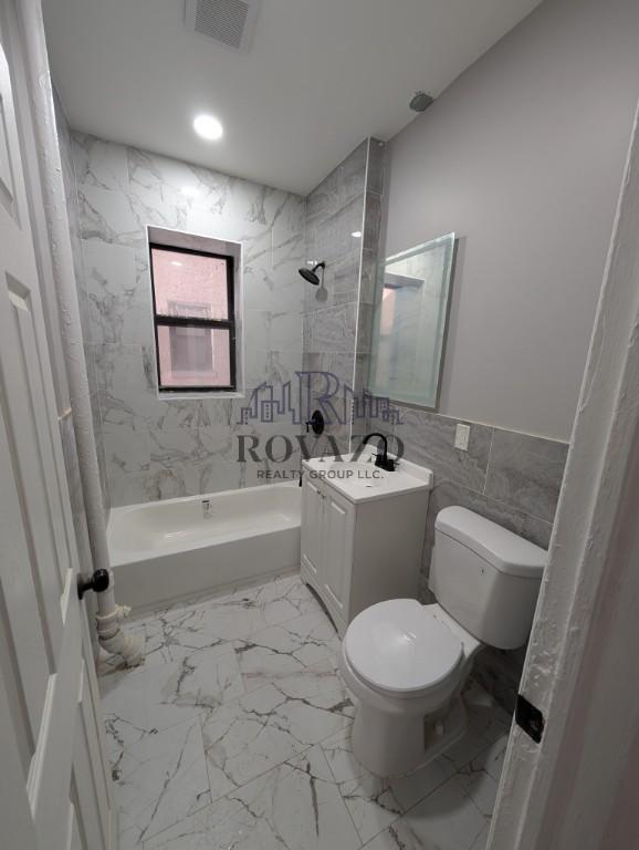 Foto del edificio - 160 Ellis Ave