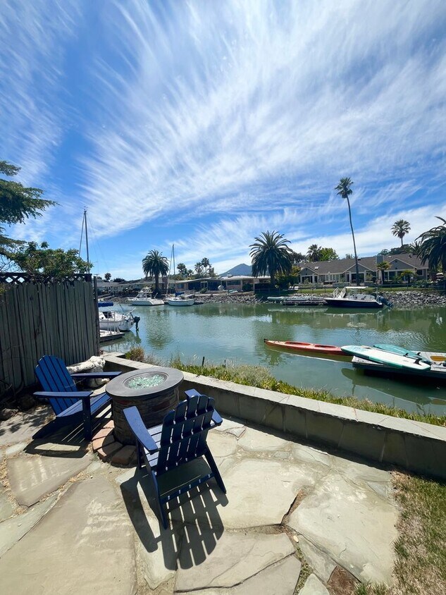 Primary Photo - Waterfront Cottage in San Rafael! Utilitie...