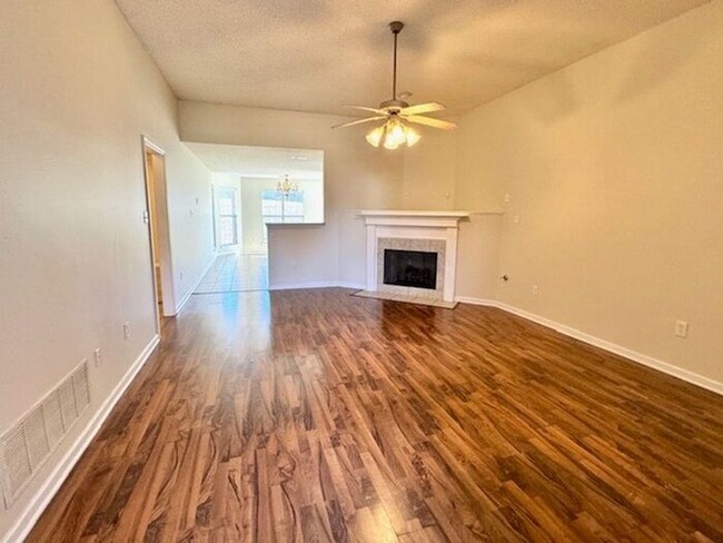 Foto del edificio - Beautiful Home In Southaven-Availalbe Now!
