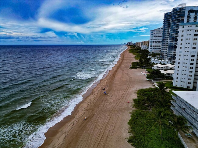 Foto del edificio - 1470 S Ocean Blvd