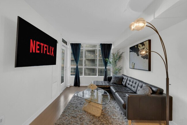 Photo du bâtiment - 151 Dan Leckie Way