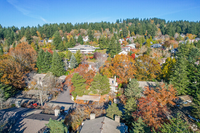 Foto aérea - Kingsgate Park Condominiums