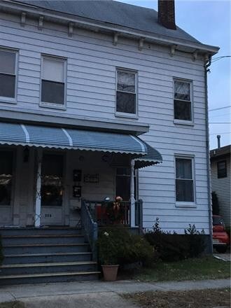 Building Photo - 205 Cedar Ave