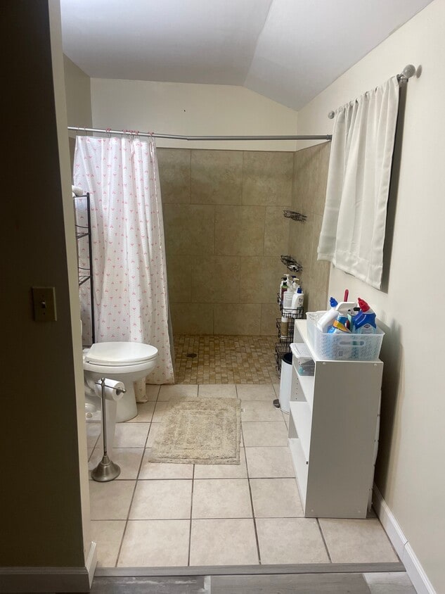 Building Photo - 461 Aulima Loop