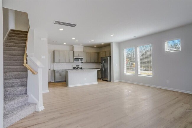 Foto del edificio - Cedar Ridge Townhomes