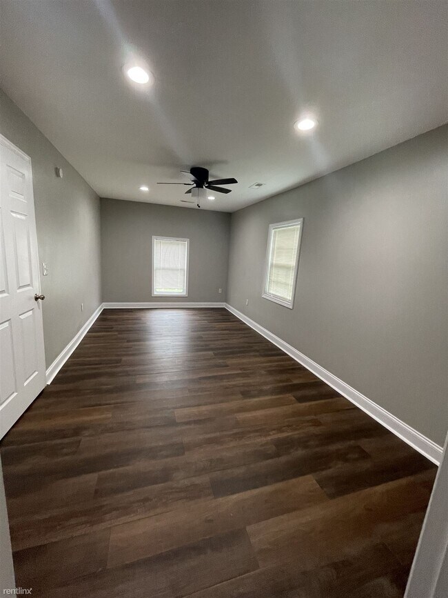 Foto del edificio - 4 br, 2 bath House - 1308 Marlboro Avenue