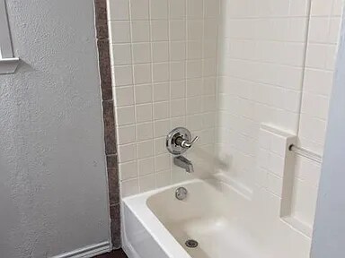 Foto del edificio - 3528 Eastridge Dr